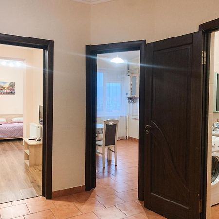 Apartments Domovik Parkaniya, 2A Mukačevo Exteriér fotografie